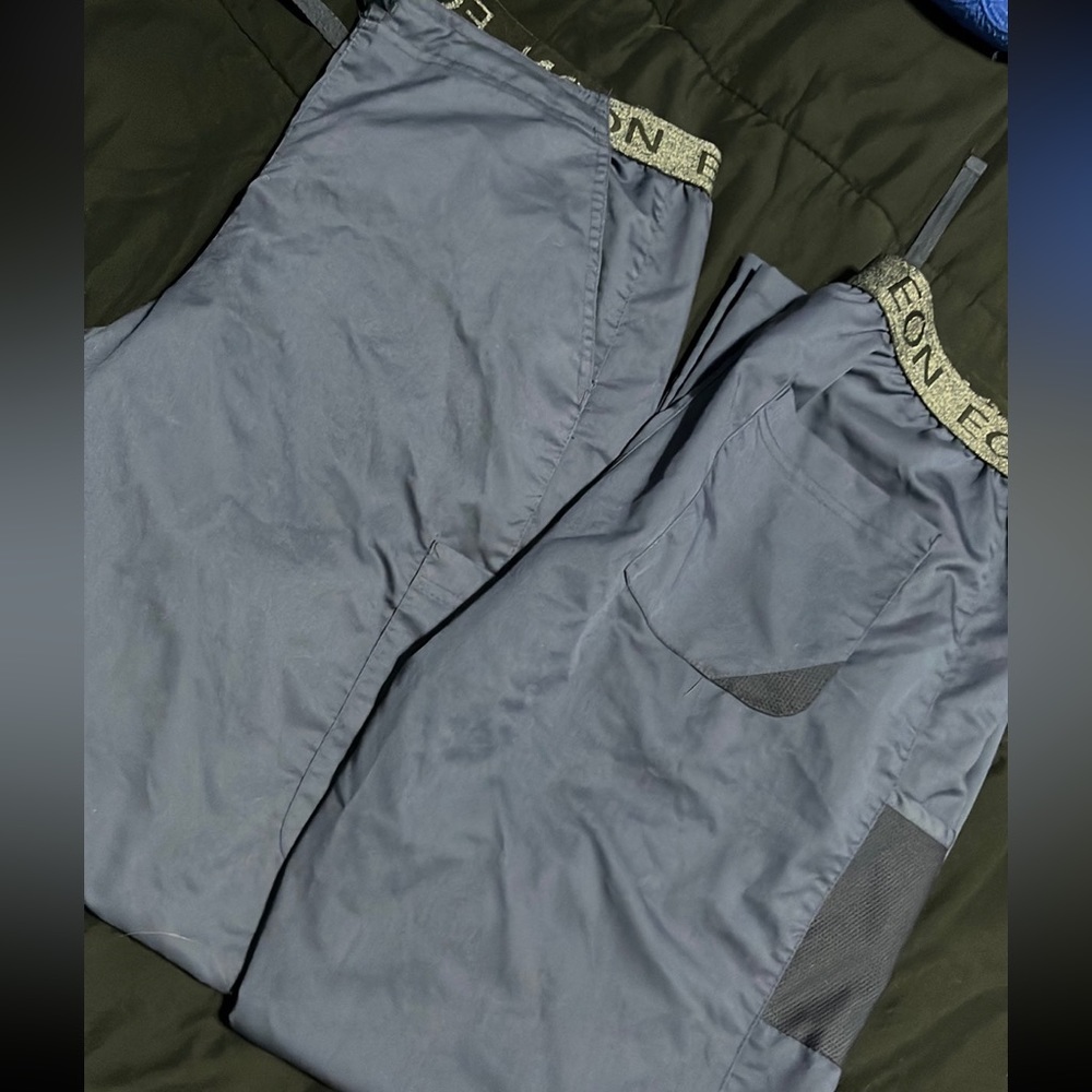 Scrub pants
